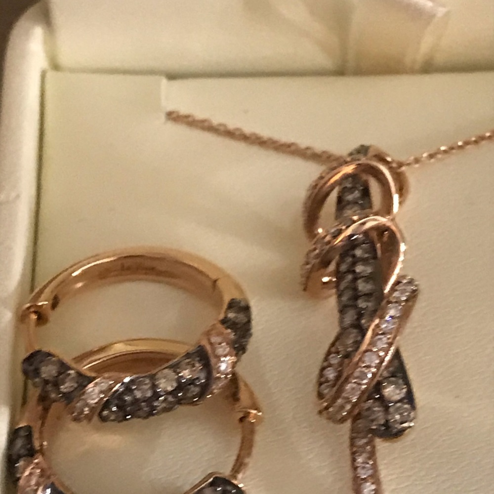 earring only - Picture 4 of 11
